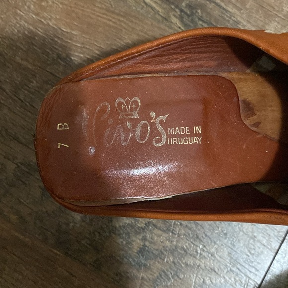 Vintage Leather Clog - Picture 3 of 3